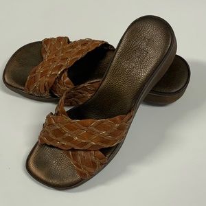 Sandals, size 7.5 N